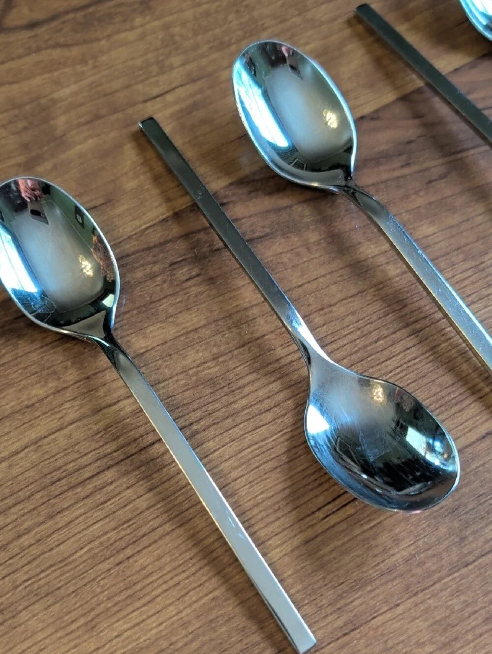 Villeroy &Boch New Wave Stainless Steel Dessert Spoons - (Set of 7)